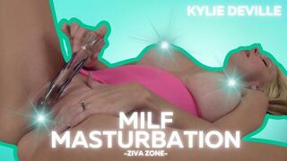 4K Kylie Deville MILF Masturbation