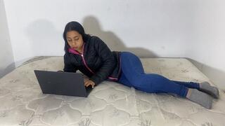 KISSING A SLUT AT THE OFFICE PART 1 BY PIETRA HUNTER AND YOHANNA FULL HD CAM FULL HD
