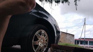 A complete movie of how the goddess Angelin drives and pumps the pedals with her bare feet (1)