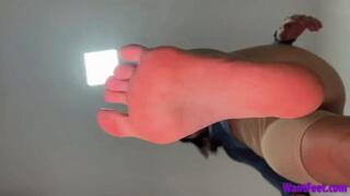 Stomping Your Face - 4K MP4