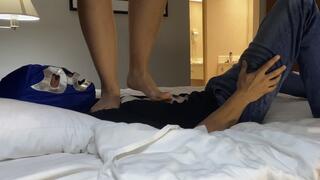 TRAMPLING - SITTING AND TRAMPLING MY SLAVE BEFORE GOING TO BED - PRINCESS SARAH