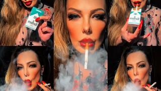 The perfect stepmother, always ready to satisfy her favorite stepson - Audible inhalations and exhalations - Marlboro Menthol 100 cork filter