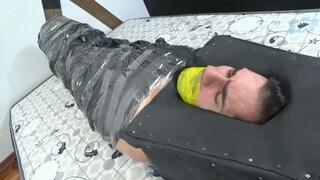 BBW face sitting attack with slave Part 1 BY Britney Hunter and Daniel CAM BY DANI FULL HD