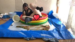 Breaking in My Cum Pool+Creampies