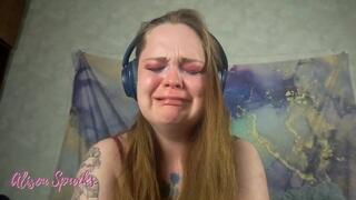 Very ugly and desperate crying after a long day - Alison Sparks has a long and emotional cry after a hard day - Crying fetish and dacryphilia