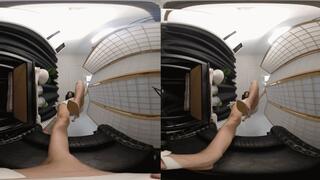 3DVR180 MARTINA POV's toe pinches the dwarf's bod