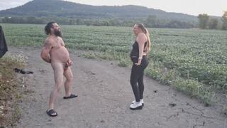 A vous de le trouver (ballkicking)