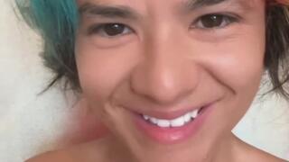 CAfe, Darling are magical pauses with Muah!