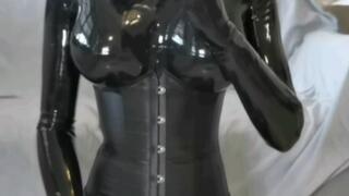 Dildo-gagged latex kigurumi