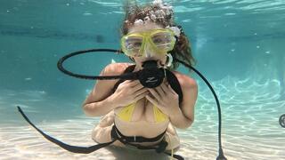 Nathalias Underwater Scuba Masterbation Fun