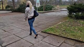 In Leipzig my shoe is stolen and hidden wmv 1280 x 720