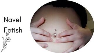 My belly button (deep navel)