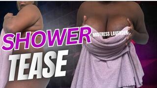 PINK TOWEL SHOWER TEASE : MISTRESS LAVENDER