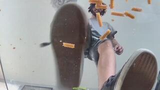 Food crush ASMR underglass