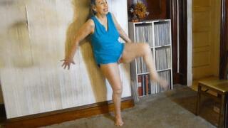 Erotic dance on Talk Of All The USA song