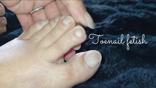 Natural toenails