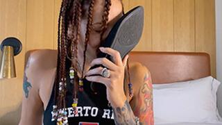 Ginary's Stinky Flats and Self Foot Worshipping Cum Countdown Show - mobile