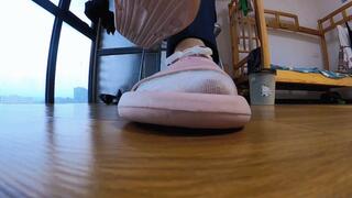 ANNA POV trampled and crushed the dwarves