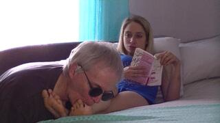 Angie is reading (mp4)