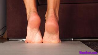 Milan Standing Feet - Barefoot - HD MP4