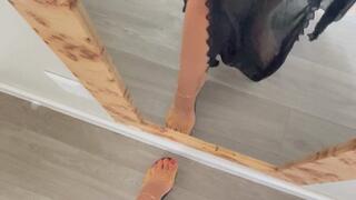 Sexy Foot Goddess - Mistress