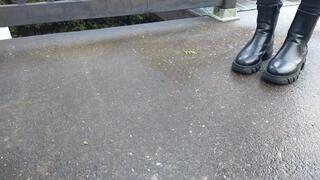 Kates crushes a plushie