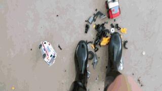 Dangerous Hunters of a giantess MP4