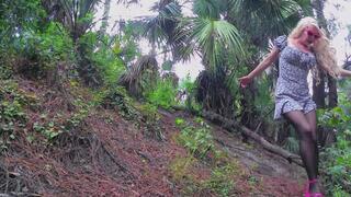 Summer Monroe gets lost and falls in REAL Quicksand