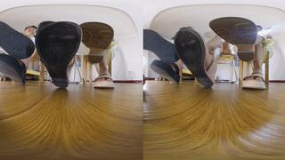 3DVR180 ANNA MOMO MARTINA The Giant humiliates the lecherous little person