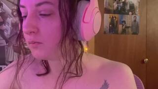 Tits Out At The Smoke Sesh