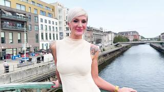 Jen, 38 years old, hot-blooded nurse!