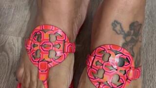 Ms Heels Plump Toes & Thick Soles Below