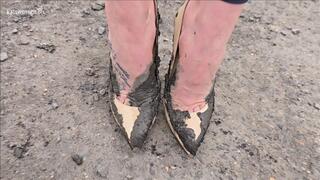 Ultimate Complete Destruction of Casadei Blade and Jimmy Choo Anouk Heels