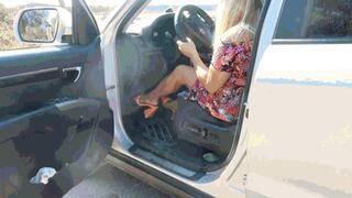 Clapping Sandals AVI (1920x1080) FHD