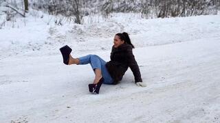 Very complicated experience on 10 inches heelless Zanotti shoes on very slippery road, slippery platform shoes, high heels on ice, sliding on ice