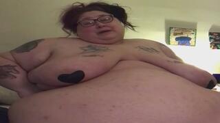 I struggle to weigh my massive belly