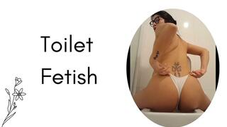 peeing in my white panties and stinky cream TOILET FETISH