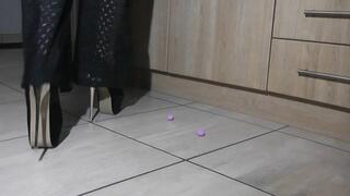 Close up kitchen trample