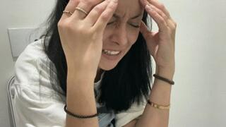 BROWNIES and FARTING in public toilets, desperation, real farts - HD