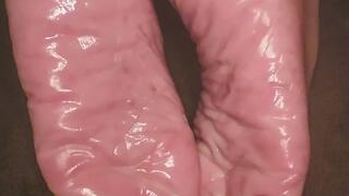 Oily feet adventures part2