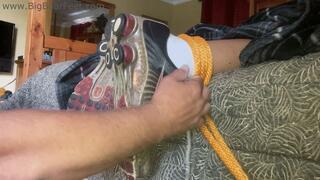 Playing with Itchy Feet III - itching powder and foot play