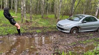 Pushing car: A Muddy Tug of War | Blaze Natalie