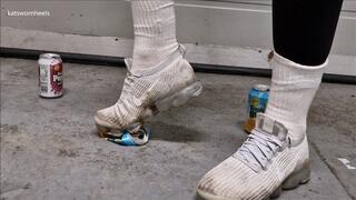 Can Crushing under my Nike Vapormax Sneaker