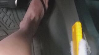 More toes in flipflops on those pedals