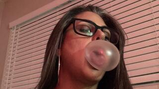 HubbaBubbaOriginalBubbleBlowing