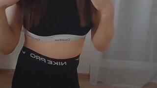 GlitterGiiiirl´s glittergiiiirl´s Hardest Gag Challenge & Intense Dildo Ride in Nike Pro