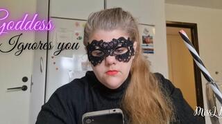 Masked SSBBW Goddess Ignores You – Smoking, Makeup & Drinks (10 min)