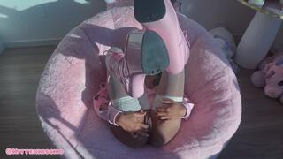 Lesbian Roommate Fantasy