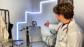 Manipulative Fart Doctor