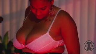 Smoking and fucking myself on live with the Guys!